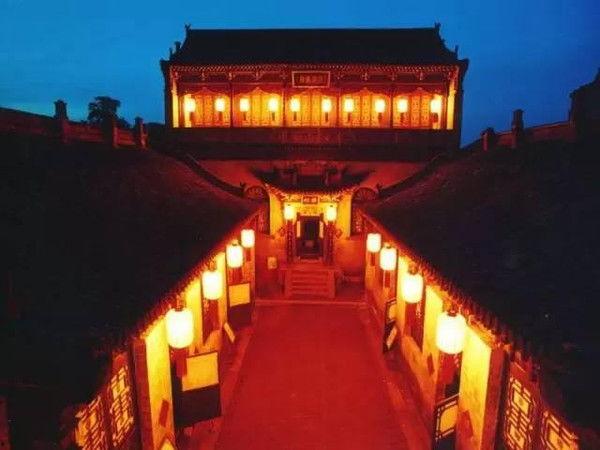 乔的宫殿,揭秘古代皇权之巅的奢华与神秘 第3张 乔的宫殿,揭秘古代皇权之巅的奢华与神秘 第3张